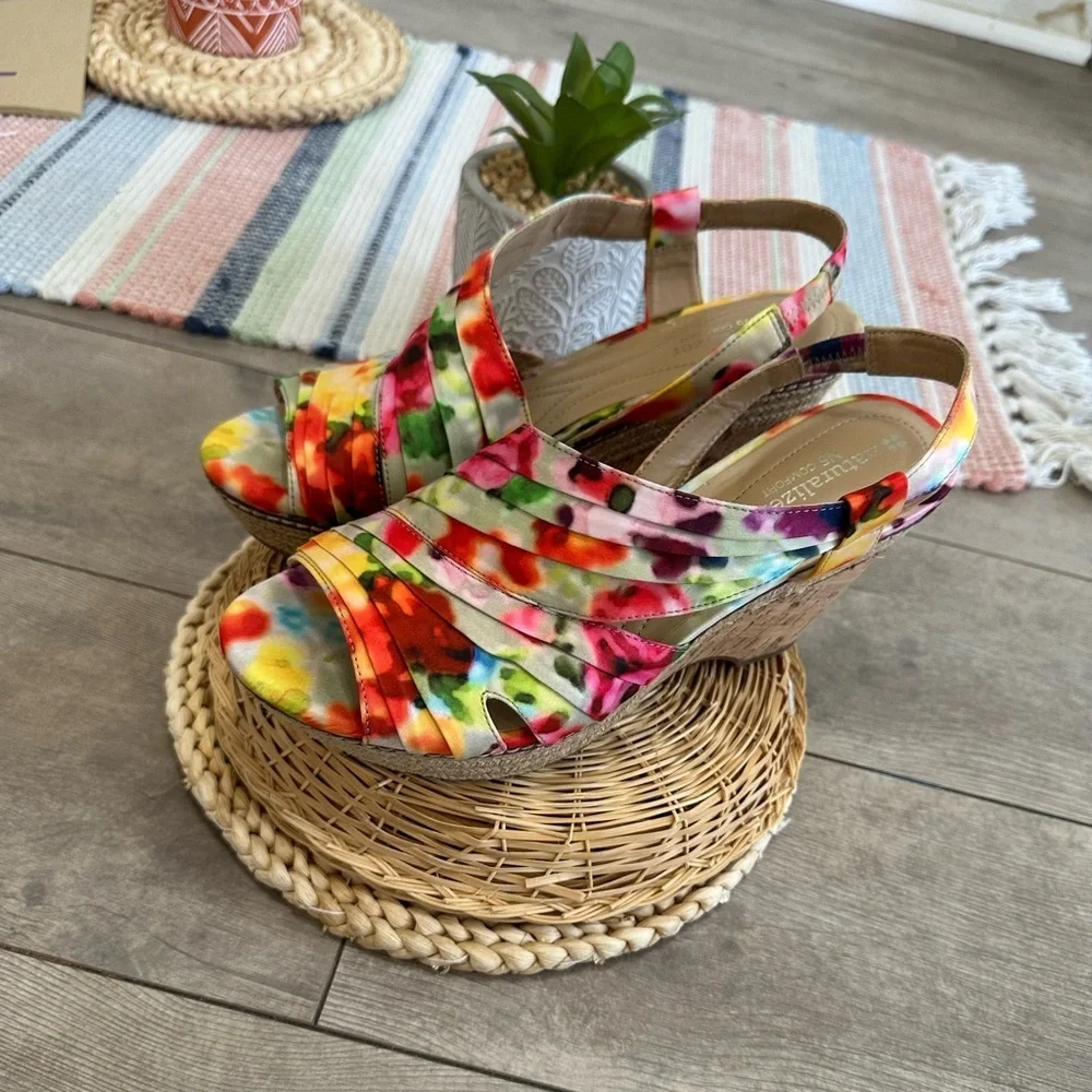 Naturalizer Lulianna Floral Ankle Strap Wedge Sandal Heel Shoes Size 8 1/2W